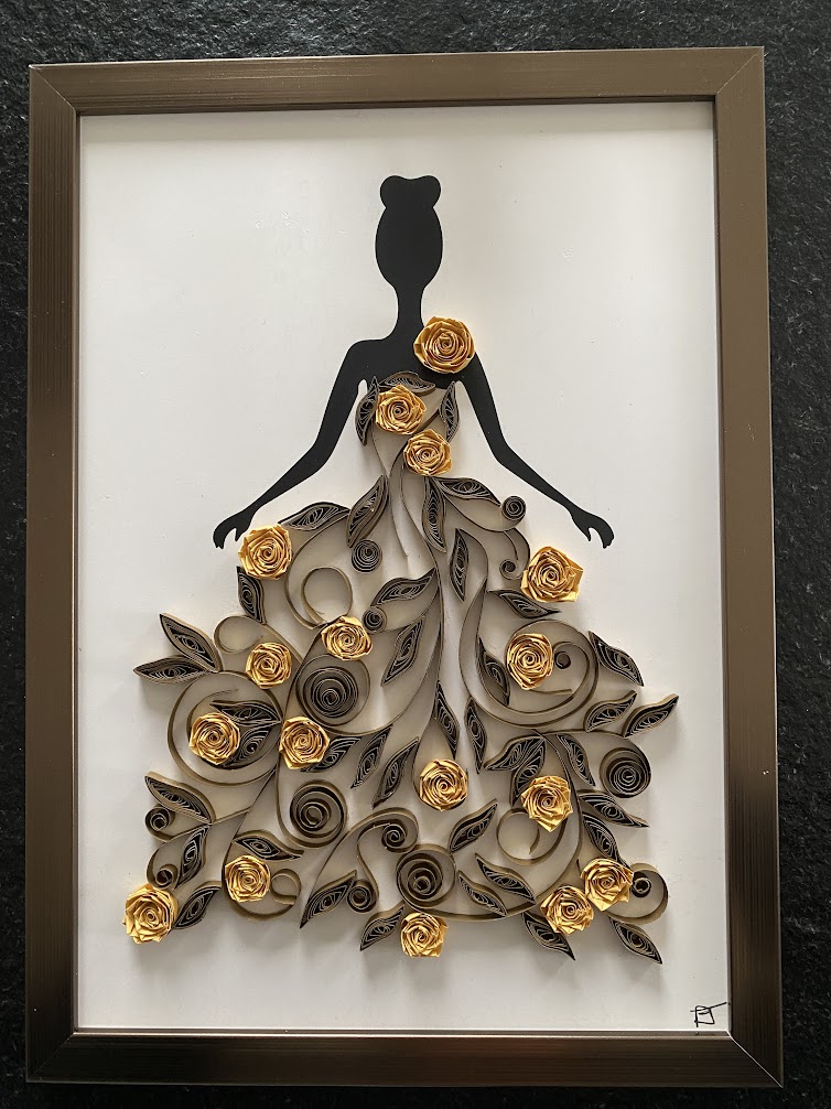 TENUE DE SOIREE QUILLING TABLEAU TENUE DE SOIREE