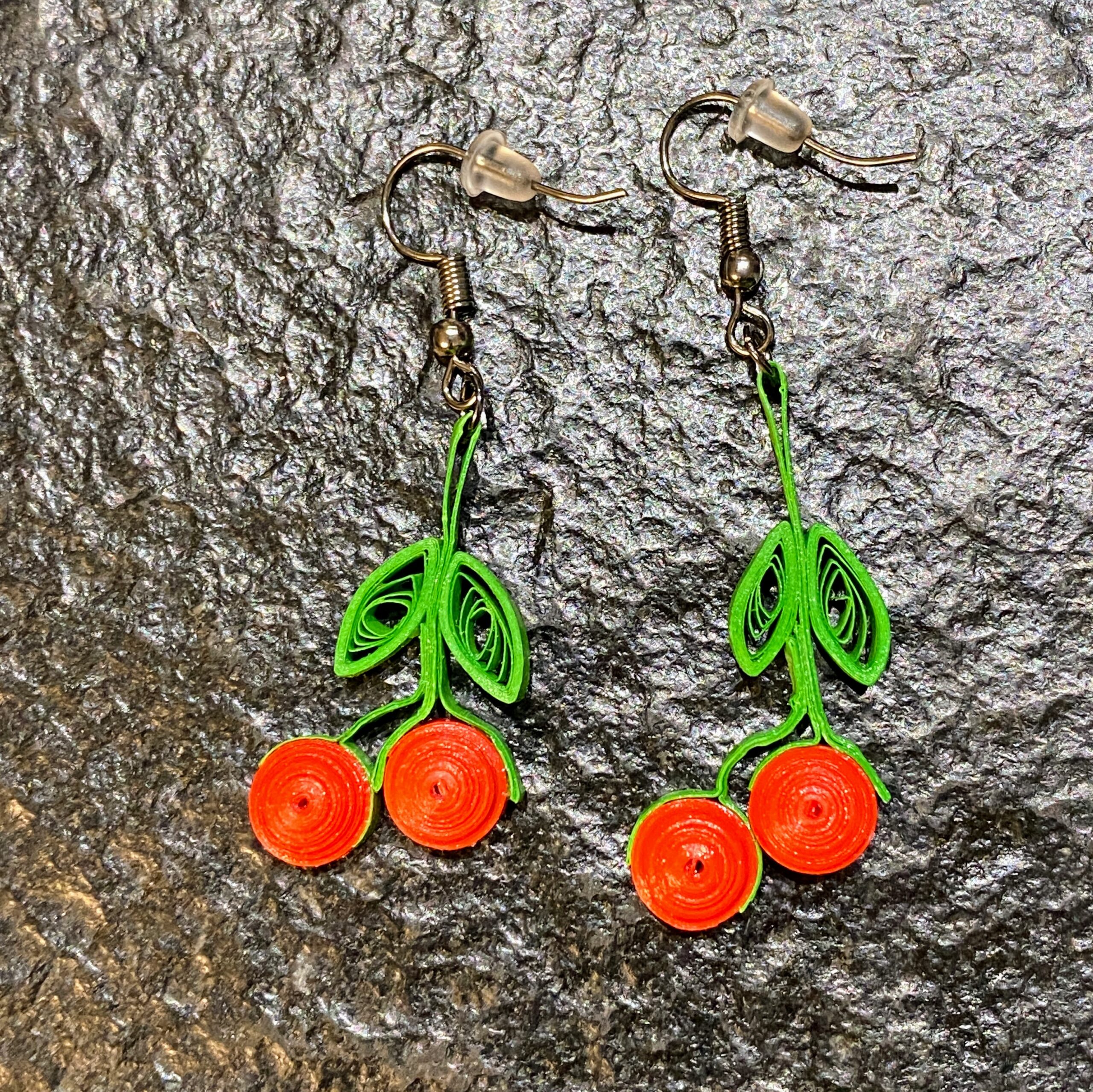 BOUCLES CERISES QUILLING BOUCLES CERISES