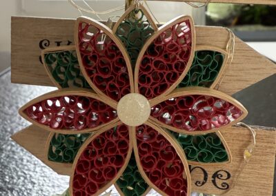 QUILLING FLEUR NOEL A SUSPENDRE